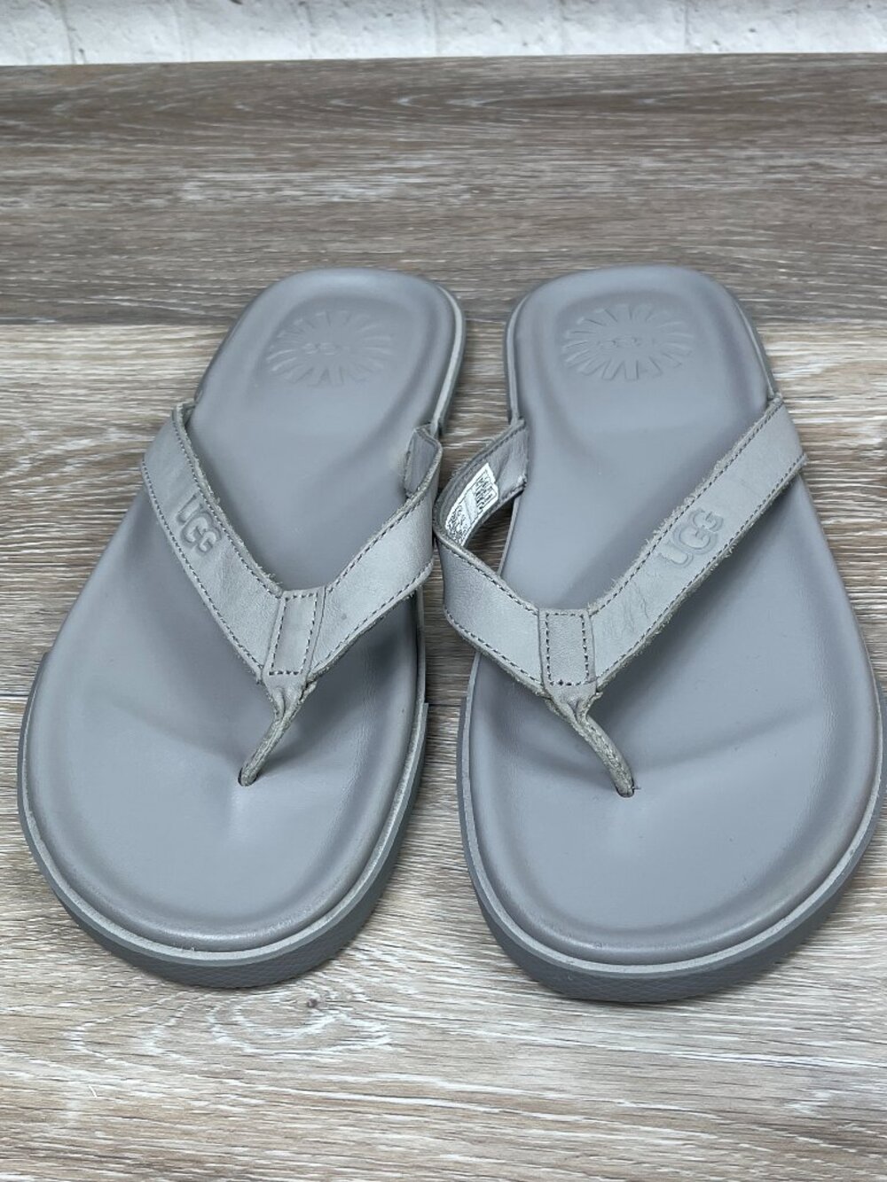 UGG Bennison II SEL 'Light Grey' 1132739 SIZE 9 MEN, SIZE 10 WOMEN